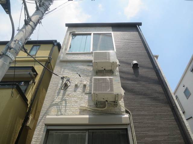 サヴォイ赤羽の外観|2017年4月築のキレイな建物です☆