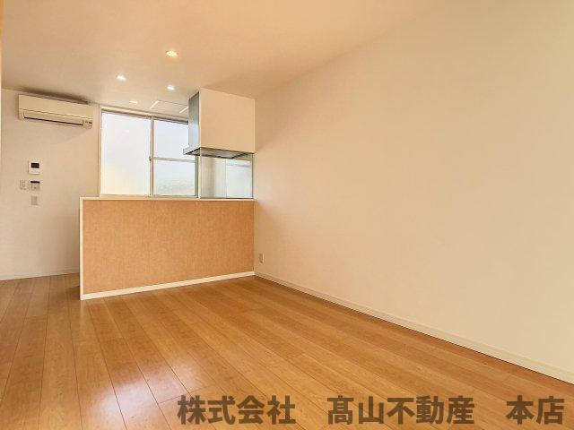 エクリュ光岡　Aの居間・リビング