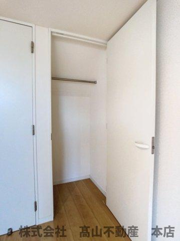 エクリュ光岡　Aの居間・リビング