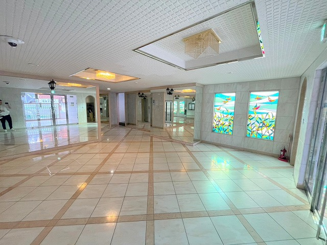 セブンハイツのエントランス