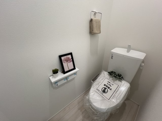 一周まわって平屋の良さは戸建なのにワンフロア！【大和市福田】新築戸建のトイレ|トイレも気になるポイント