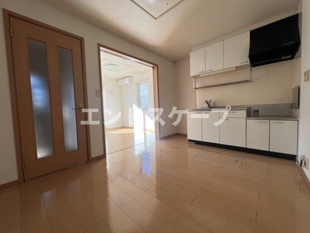 ベル・カーサの居間・リビング|高崎、前橋のお部屋探しはエンドスケープまで！お客様の理想お聞かせ下さい♪