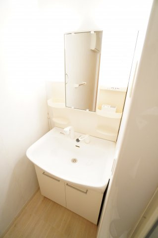 【独立洗面台】 | コモドカーサ | ※同物件・反転タイプの写真です。