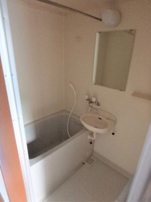 【浴室】 | デザインコートTK | ※同物件・反転タイプの写真です。