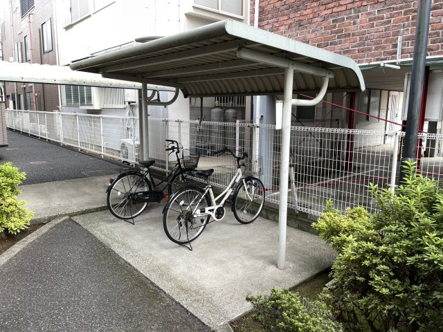 プリムヴェール弐番館のその他共用部分|駐輪場