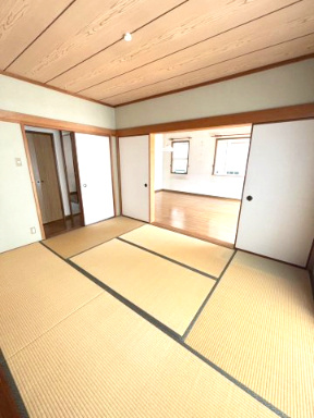 廿日市市四季が丘３丁目　中古住宅の和室