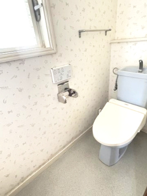 廿日市市四季が丘３丁目　中古住宅のトイレ