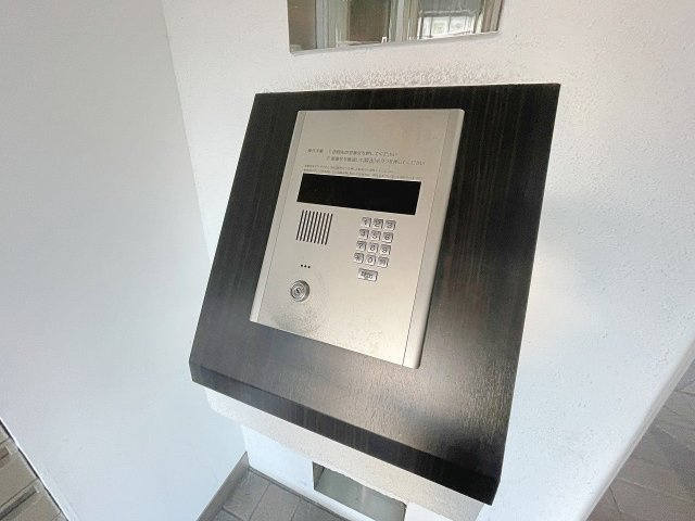 オートロック付きなので安心です