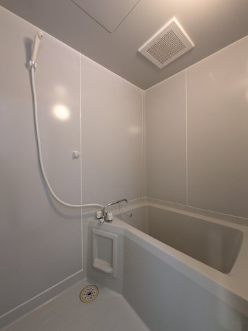 グリーンハイム羽沢の浴室