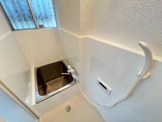 上高丸3丁目貸家の浴室