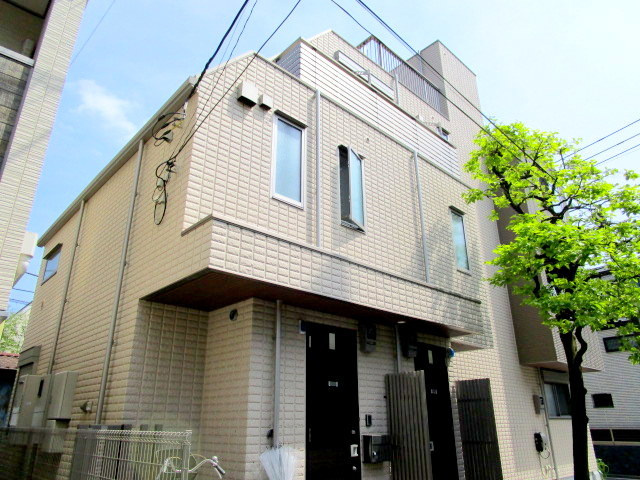 Ｆａｉｒ　Ｆｉｅｌｄ　Ｐｌａｃｅの外観|★エントランス／閑静な住宅街の立地しています★