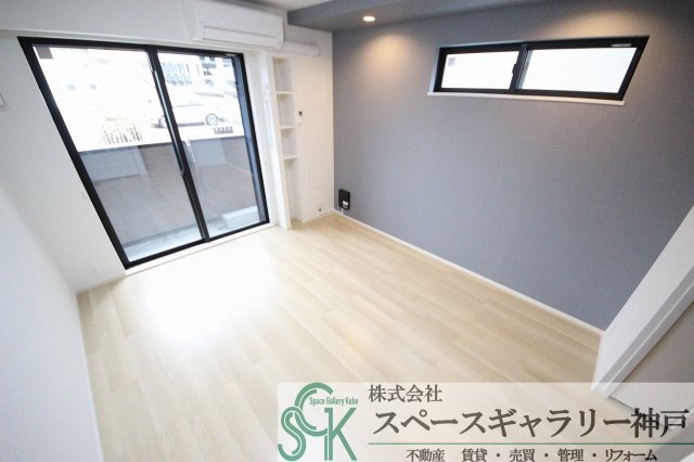 ヒカルサ明石硯町の居間・リビング|※お部屋により仕様が異なる場合があります※
