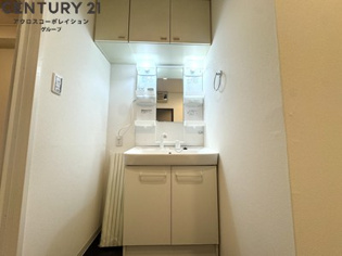 独立洗面化粧台付きでおすすめです！
