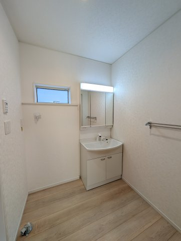 【独立洗面台】 | クレイドルガーデン高崎市下里見町第1ー①