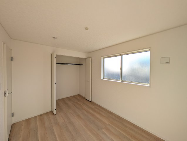 【洋室】 | クレイドルガーデン高崎市下里見町第1ー①