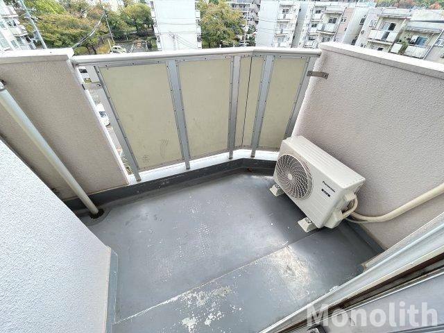 ビレッジハウス泉北栂タワーのバルコニー