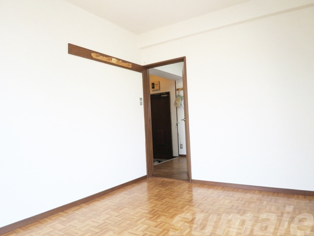 第二星野コーポの洋室|☆6帖の明るい洋室です☆