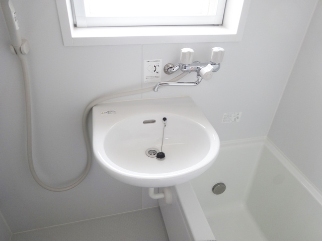 第二星野コーポの洗面所|2018年2月新品洗面台交換。