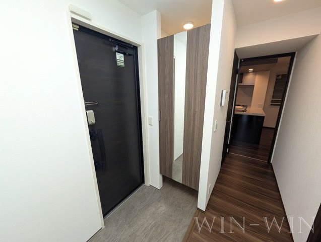 D-avance東脇の玄関