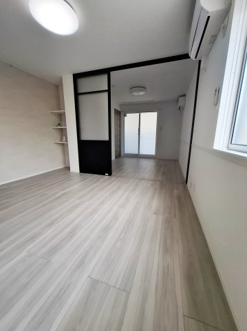 ラ　フレーズの居間・リビング