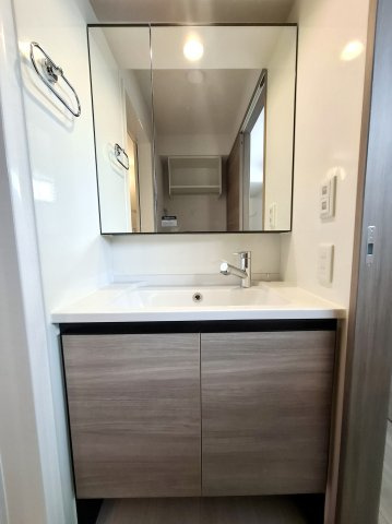 ラ　フレーズの洗面所