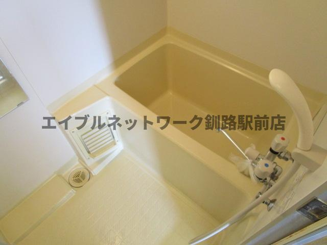 ウェルカムサトウ４の浴室