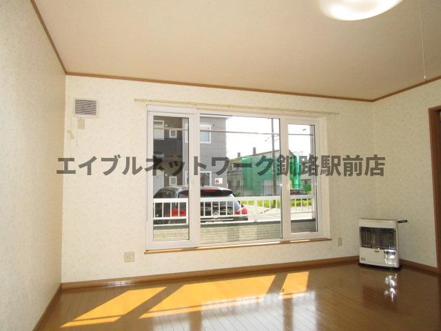 ウェルカムサトウ４の居間・リビング