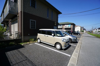 【駐車場】