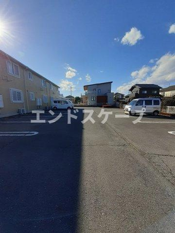 カーサ　コーモダ　Ｂの駐車場|高崎、前橋のお部屋探しはエンドスケープまで！お客様の理想お聞かせ下さい♪