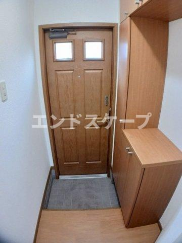 カーサ　コーモダ　Ｂの玄関|高崎、前橋のお部屋探しはエンドスケープまで！お客様の理想お聞かせ下さい♪