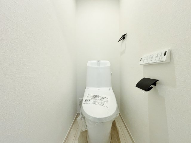 練馬区貫井4丁目 全2棟 1号棟のトイレ|トイレは2ヶ所設置
忙しい朝にも便利です(1号棟)