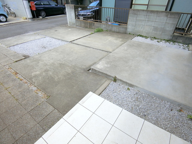 ｂｅｉｇｅの駐車場|★敷地内駐車場有★
