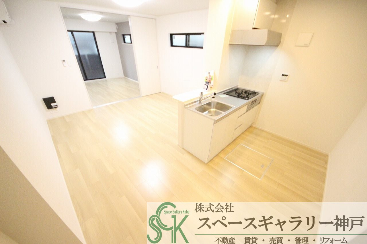 ヴィヴァレス松の内の居間・リビング|※お部屋により仕様が異なる場合があります※
