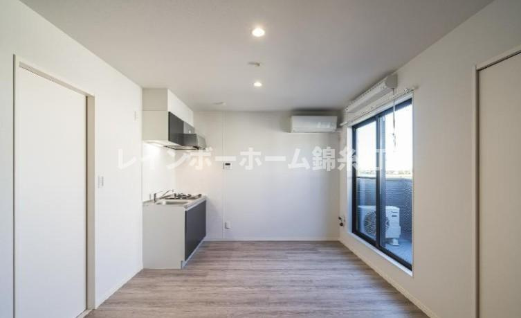 AMALFIの居間・リビング