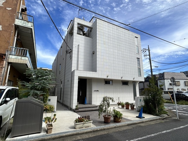 アトリエ更勝の外観