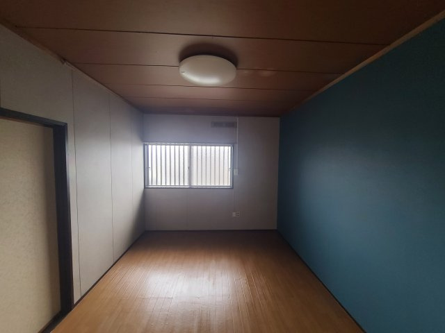 オレンジハイツの洋室|北側洋室6帖