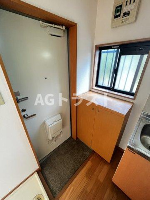 【玄関】 | ティホシィ