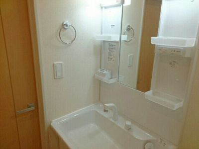 【洗面所】 | ナリッシュメゾンＣ