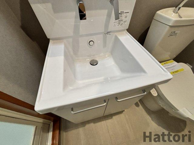 アーデン新大阪の洗面所