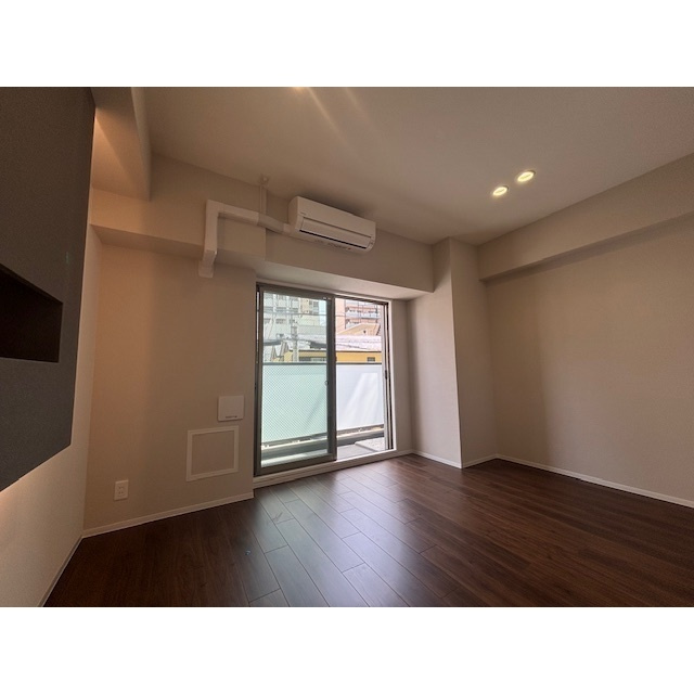 ブロード東灘深江駅前レジデンスの居間・リビング