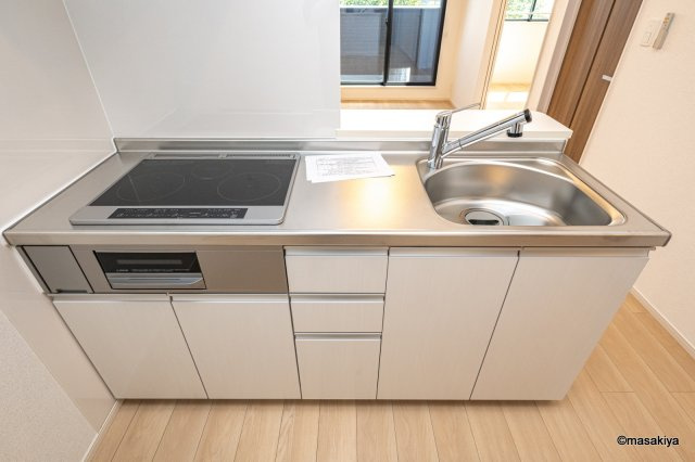 プレシャス・アイルのキッチン|家賃割10％　割引期間は契約開始日より23ヶ月後の末日迄。