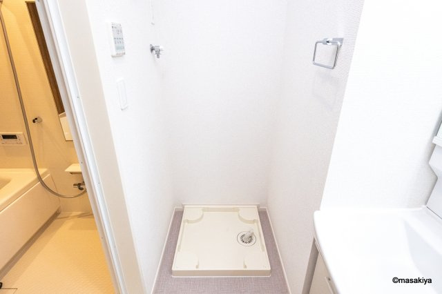 プレシャス・アイルの洗面所|家賃割10％　割引期間は契約開始日より23ヶ月後の末日迄。