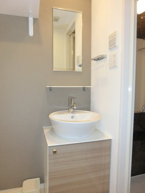 大阪市淀川区新北野３丁目の賃貸マンションの洗面所