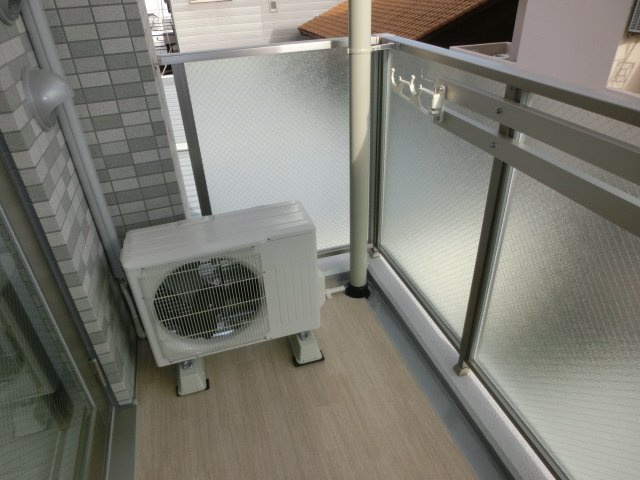 大阪市淀川区新北野３丁目の賃貸マンションのバルコニー