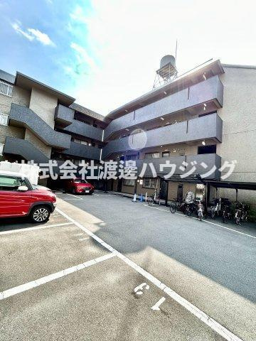 紙谷第2マンションの外観