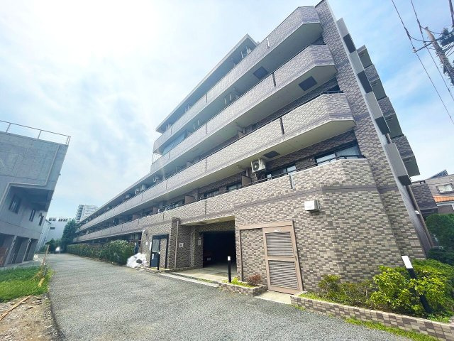 【外観】 | レクセルマンション石神井公園（成増店） | 3駅2路線の徒歩利用可能！バス便も豊富で多方面へのアクセス便利