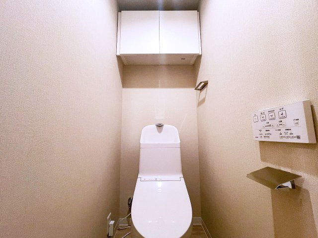 【トイレ】 | レクセルマンション石神井公園（成増店） | 温水洗浄便座一体型トイレ