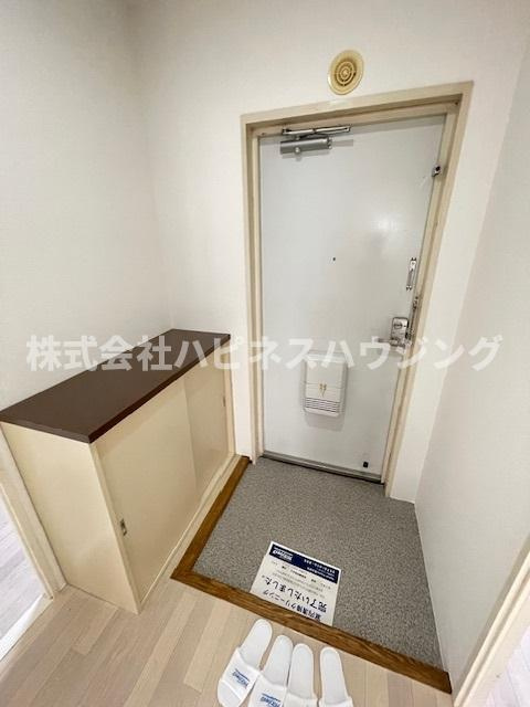 ガーデンフォレスト柏の葉キャンパスの玄関