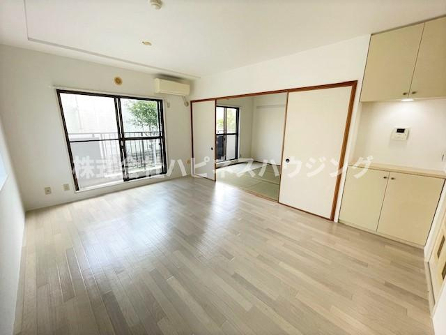 ガーデンフォレスト柏の葉キャンパスの居間・リビング