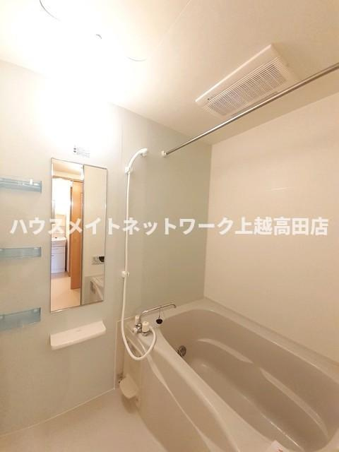 ブランシェスの浴室|給湯（追焚機能付）